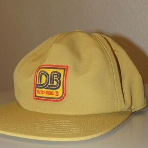 Dutch Bros hat